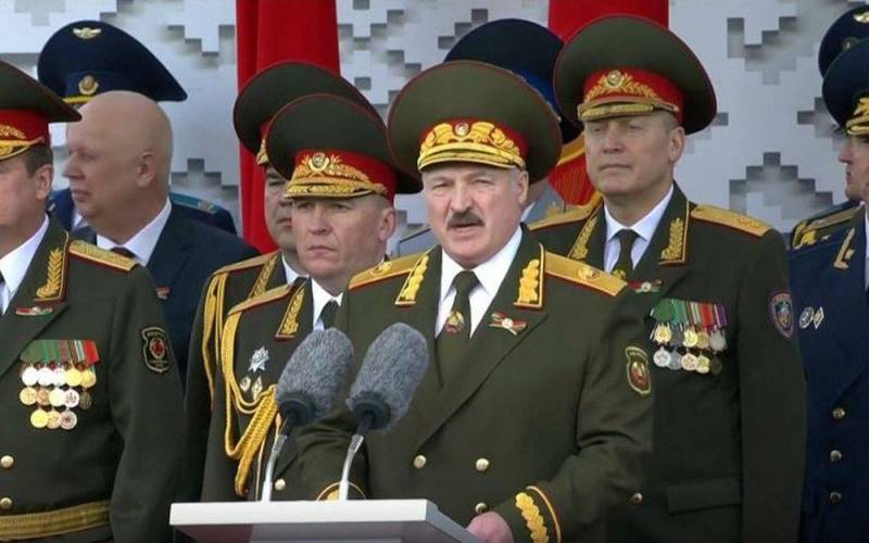 Польская пресса цитирует белорусскую оппозицию: «Лукашенко хочет быть как Сталин»0