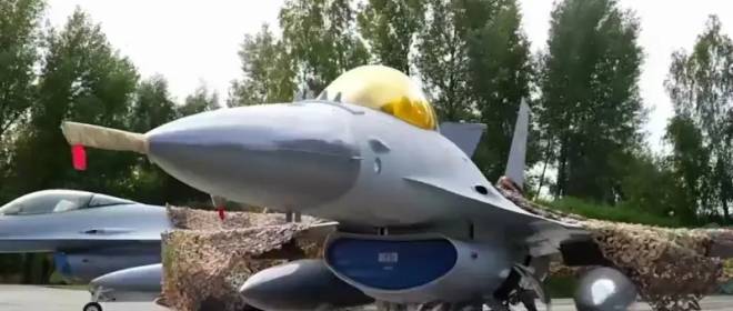 Показаны кадры охоты украинского F-16 за российской «Геранью»
