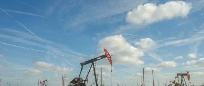 Bloomberg: Washington sind die „guten“ Optionen zur Eindämmung der Ölpreise ausgegangen