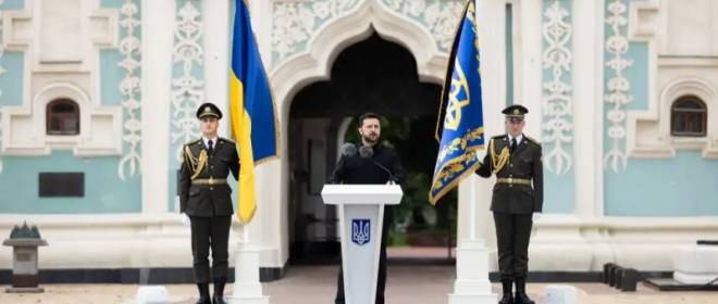 Украина «убер аллес»: Зеленский идет стопами Гитлера
