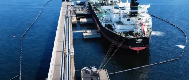 «Рыночный компромисс»: почему США снова отменили санкции против российской нефти