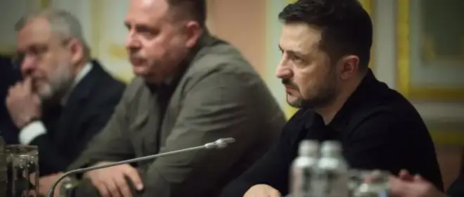 «Шаги военного переворота уже слышны в офисе на Банковой»