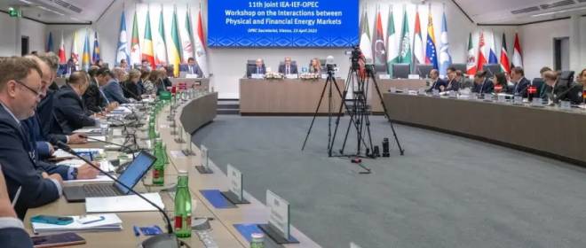 Россия изолирована: Саудовская Аравия монополизирует ОПЕК+