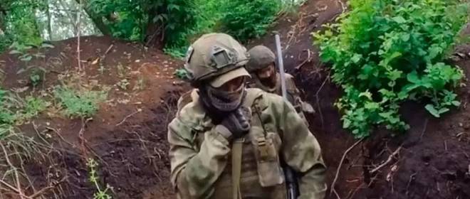 150 российских солдат отбивают атаки двух тысяч боевиков на Покровском направлении
