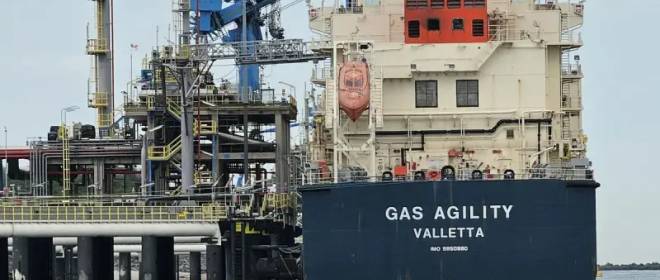 Европа требует только дорогой СПГ, видя в высокой цене «спасение»