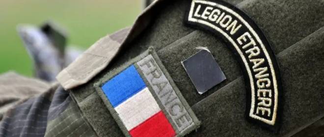 AT: первые солдаты французского Иностранного легиона уже прибыли на Украину