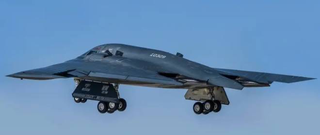 «Только начало»: США нанесли удар по ядерным объектам Ирана с воздуха до истечения ультиматума