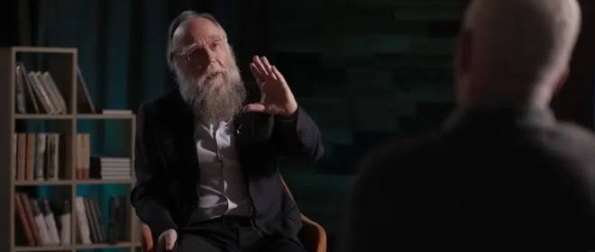 Дугин: Запад никогда не даст России закончить войну
