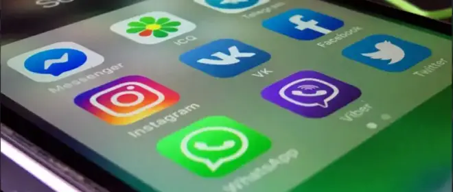 Perché in Russia potrebbe formarsi un “duopolio” tra MAX e Telegram
