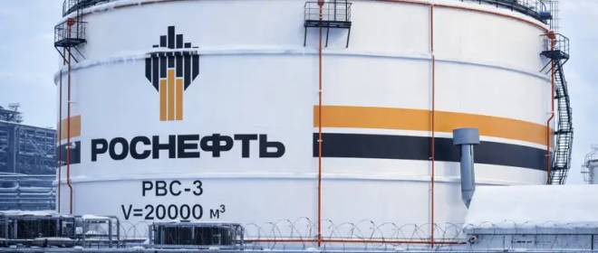 Reuters: России придется сократить добычу нефти из-за давления Запада