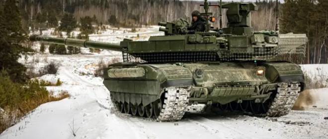 В Киеве заявили, что РФ готовится бросить «танковый кулак» на Черниговскую область