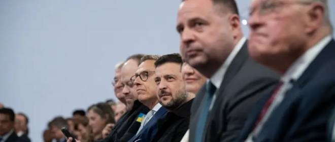 «Будут трудные решения»: Зеленский намекнул на скорую капитуляцию Киева
