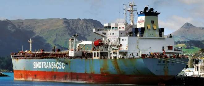 «Нефть оставим себе»: пираты со значками ФБР взяли на абордаж танкер у Венесуэлы