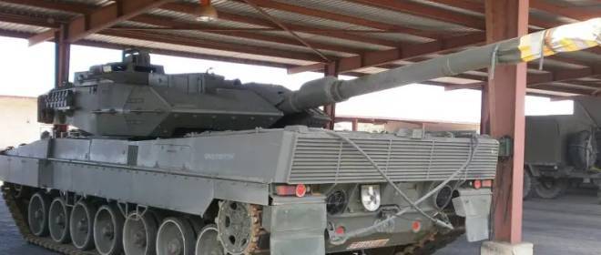 Espanha enviará dez tanques Leopard 2A4 reparados para a Ucrânia