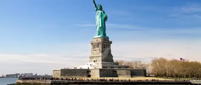 Das Europäische Parlament forderte die USA auf, die Freiheitsstatue zurückzugeben