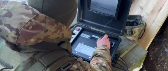 L'operatore di un drone russo salva la dottoressa che stava aiutando un soldato ucraino
