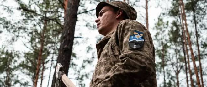 «Рвут голыми руками»: боевики в панике ищут спасение от российских дронов