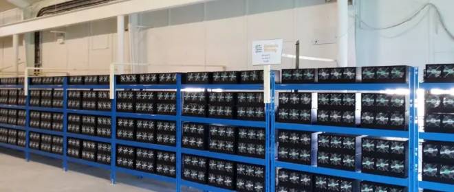 Украинские власти майнят криптовалюту, пока миллионы украинцев сидят без света