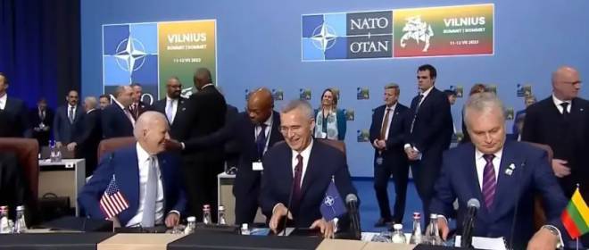 NATO, Ukrayna'ya asker göndermeyi reddeden deklarasyonu kabul edecek