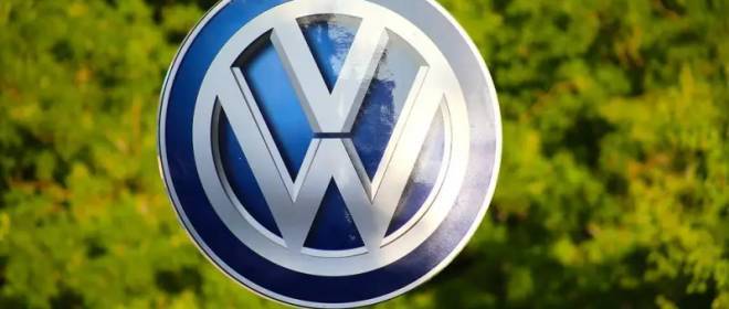 Bloomberg: падение немецкого Volkswagen – лишь вершина огромного айсберга