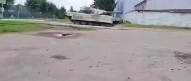 В России засветился тяжелый робот-штурмовик на базе танка Т-72/Т-90