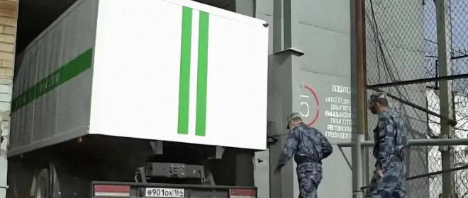 Не так сели: почему в России сокращается количество заключенных и МЛС?