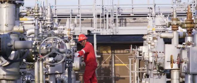 «Двухуровневая система»: зачем США отрезают РФ от венесуэльской нефти