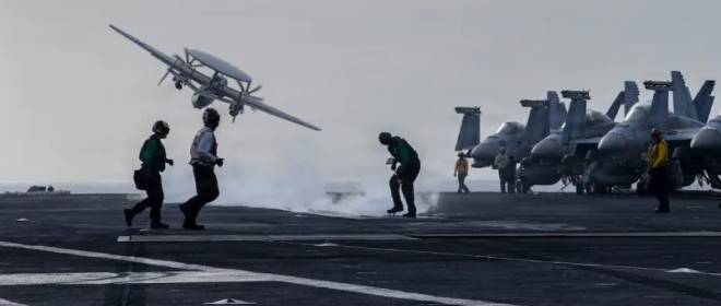 «Полная мобилизация промышленности»: США призвали срочно готовиться к войне с КНР
