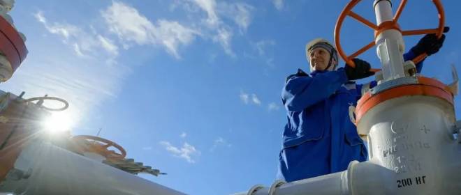 МЭА: российский бюджет пополняется рекордными темпами, несмотря на удары ВСУ