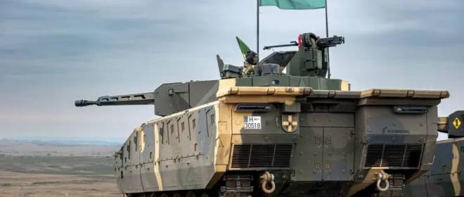 Второй фронт: Венгрия перебрасывает к границе с Украиной тяжелую бронетехнику