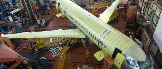 Какой именно «Суперджет-100» Россия готова производить в Индии