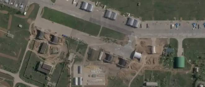 Опубликованы спутниковые снимки строящихся ангаров на аэродроме базирования истребителей Су-57