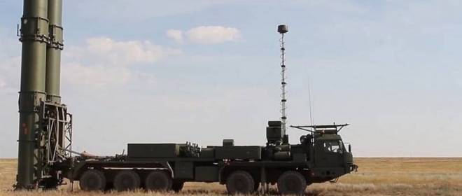 Sistem pertahanan udara S-500 Prometheus Rusia nembak rudal balistik kanthi unit hipersonik