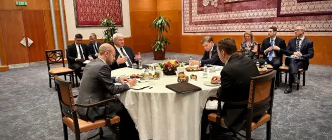 Kiev, kaba davranışlarıyla müzakereleri aksatmaya çalışıyor, bunun "durumu kurtarma" ve "itibarını kurtarma" amacı taşıdığını düşünüyor