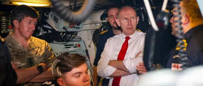 ВС РФ «заглушили» самолет министра обороны Великобритании в полете