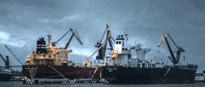 Последние танкеры с нефтью прибывают на НПЗ во всем мире – FT