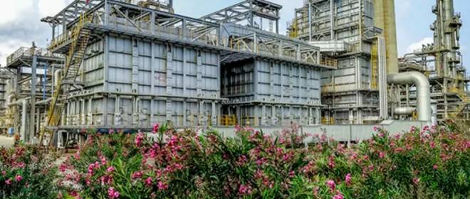 «Самовары» набивают карманы: блокада Ормузского пролива обогащает НПЗ в КНР