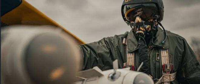 О чём говорит срочная передача Данией боеприпасов для пушек F-16 Украине