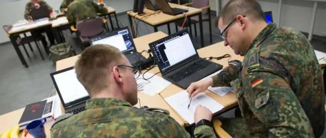 Победитель получает войну: в ФРГ одобрена реформа набора молодежи на военную службу