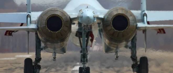 Истребитель Су-35 вышел победителем из воздушного боя с двумя самолетами ВСУ