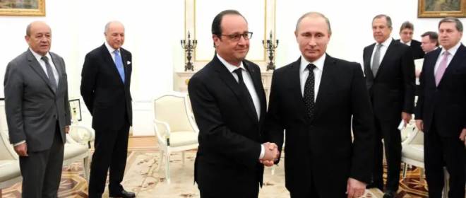 Политолог: если бы Киев выполнил Минские соглашения, сейчас возвращал бы Крым