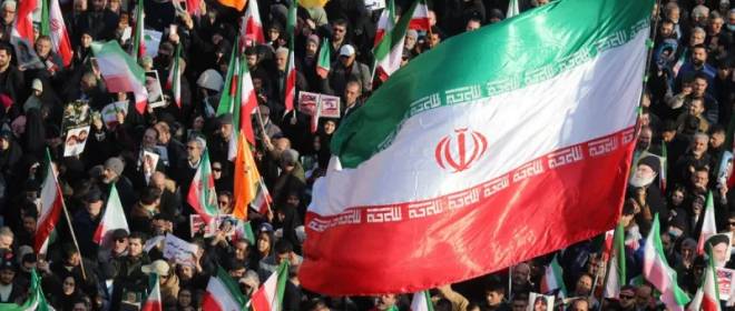 Играет на стороне США: Иран может отказаться от посредничества Пакистана