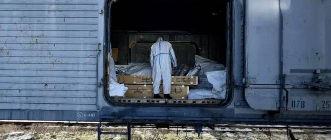 RFI: под Одессой целый год стоит поезд с двумя тысячами трупов боевиков ВСУ