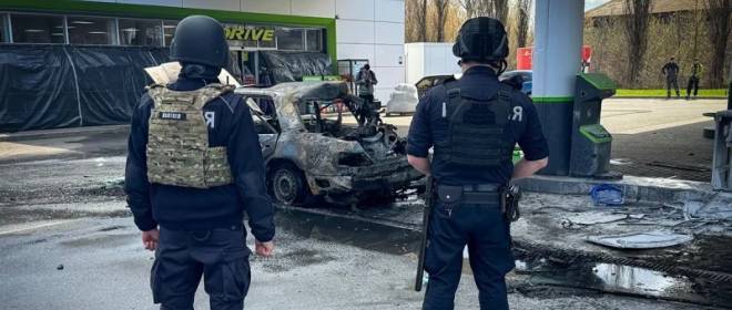 В Киеве выясняют, почему полицейские разбежались, увидев вооруженного террориста