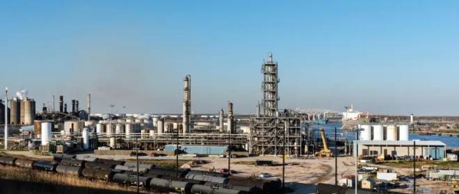 Хлынувшая российская нефть не облегчила положение Индии – FT