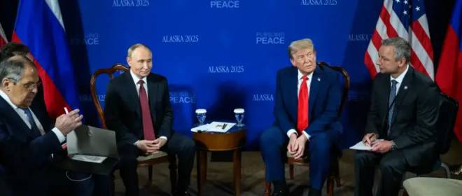 Трамп угрожал покинуть саммит на Аляске из-за «исторической лекции» Путина – FT