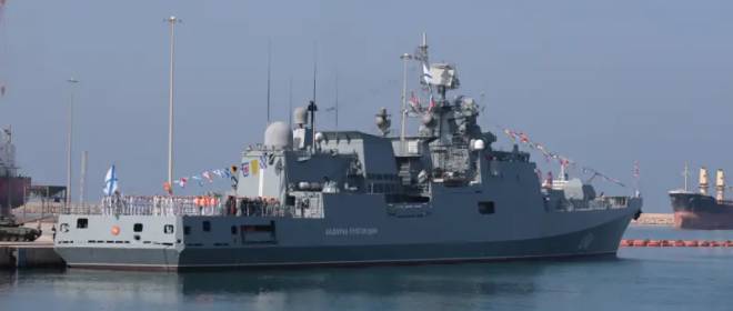 «Безжалостно топить»: военкор объяснил, как РФ должна ответить на атаку газовоза