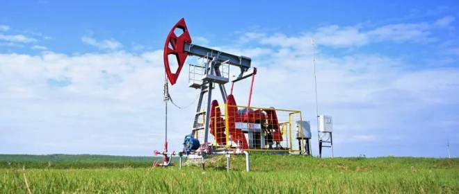 «Нет надежды на развитие»: спасет ли дорогая нефть бюджет РФ от катастрофы