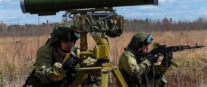 Тройной удушающий захват: в Британии описали новую тактику ВС РФ