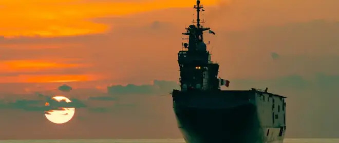 Le Parisien: France to send helicopter carrier to Middle East